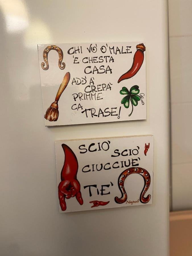 La Casetta Di Giovy Neapel Exteriör bild
